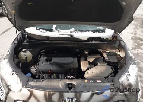 2019 Kia Sportage Lx z USA, uszkodzony, nr VIN KNDPMCAC2K7620808